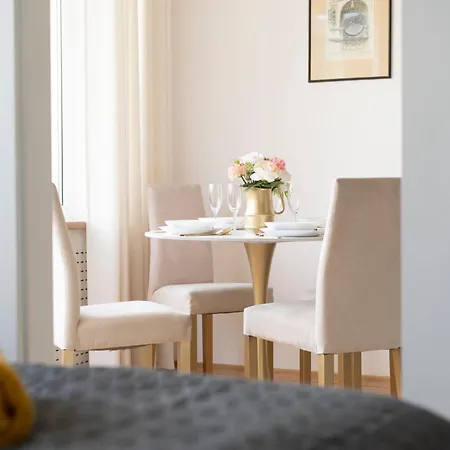 Greenpoint Hoza Apartment Warszawa Zewnętrze zdjęcie